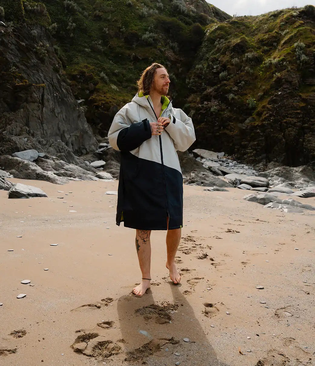 Dryrobe Advance Long Sleeve Contrast - Anthracite/Lime | Dryrobe | - Northshore Newquay - Surf/Skate Shop