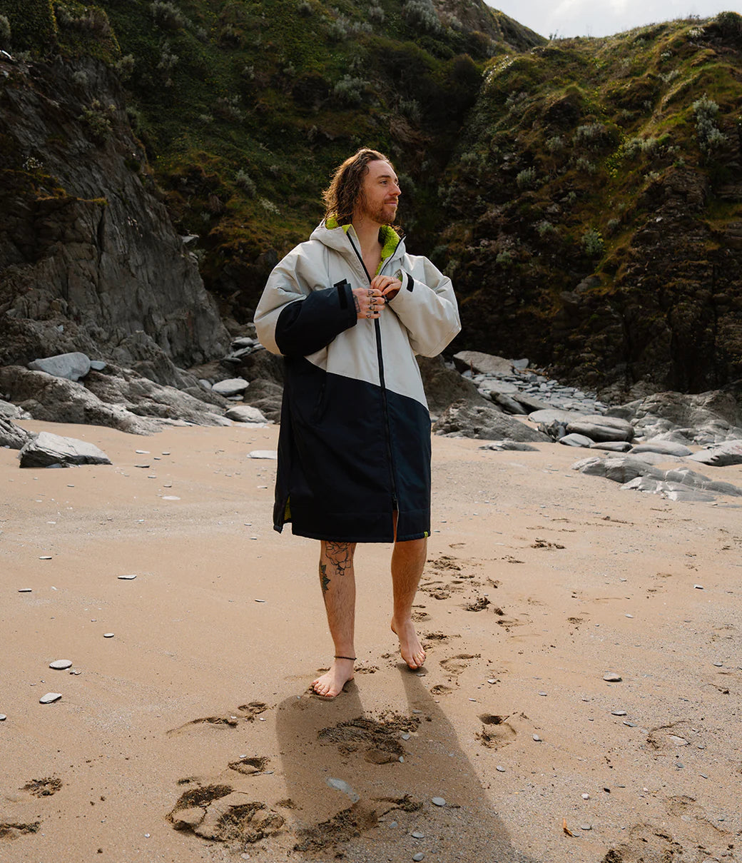 Dryrobe Advance Long Sleeve Contrast - Anthracite/Lime | Dryrobe | - Northshore Newquay - Surf/Skate Shop