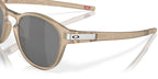 OAKELY EYEWEAR LATCH | oakley |