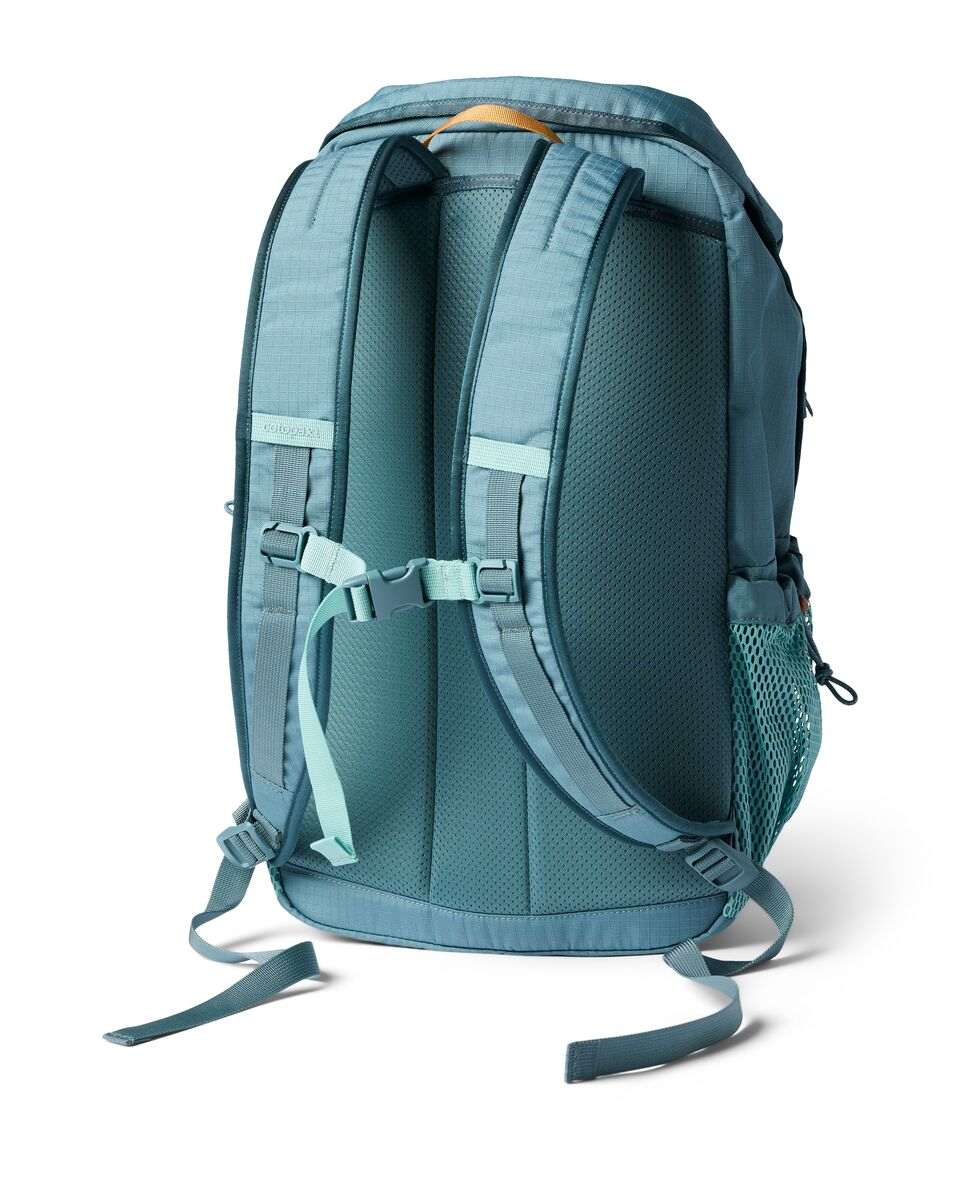 Cotopaxi Clase 28L Daypack-Everglade | Cotopaxi | Backpacks - Northshore Newquay - Surf/Skate Shop