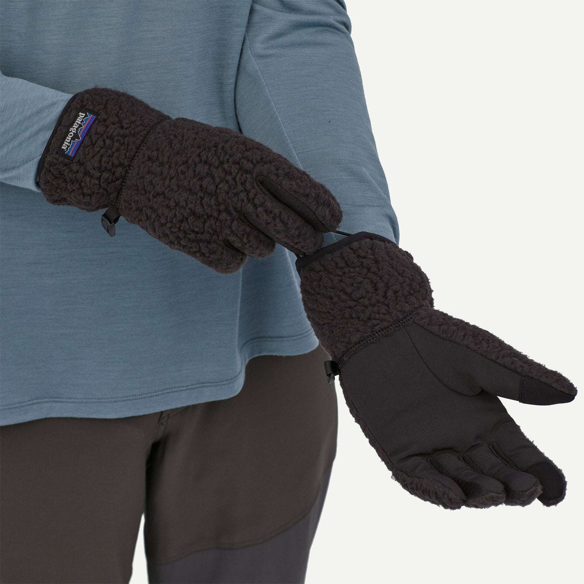 Patagonia Retro Pile Fleece Gloves-Black XL | Patagonia | gloves - Northshore Newquay - Surf/Skate Shop