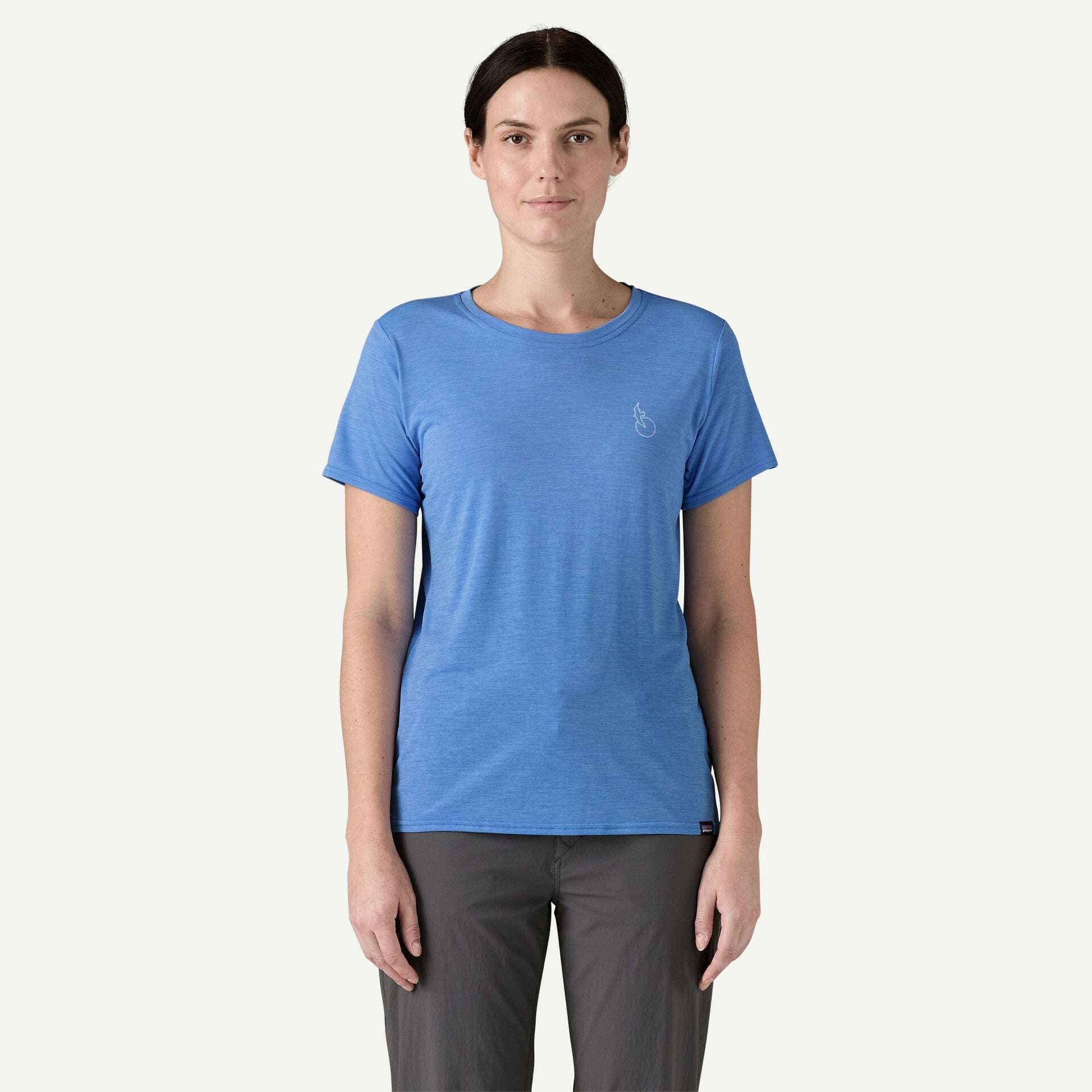 Patagonia Women's Capilene® Cool Daily Graphic Shirt Waters-Swelldrifter: Abundant Blue X-Dye | Patagonia |