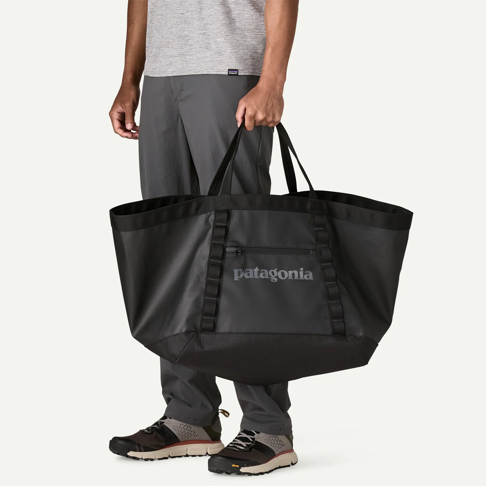 Patagonia Black Hole® Gear Tote 61L-Black