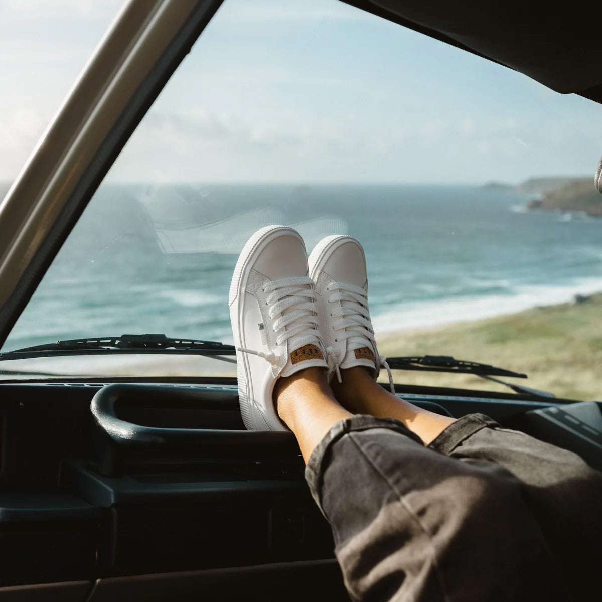 Reef Lay Day Dawn - White Grey Gum | Reef | trainers