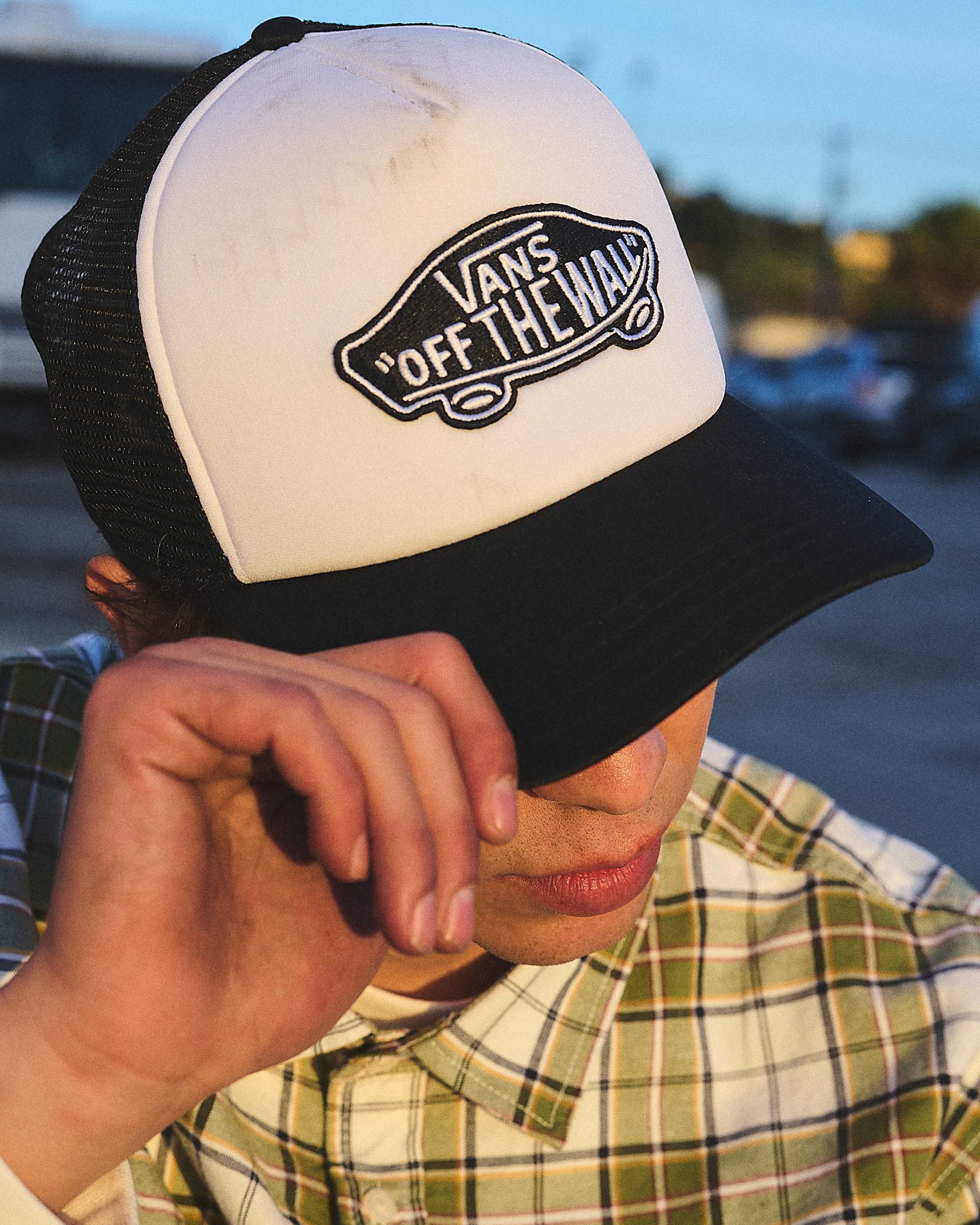 Vans Classic Patch Curved Bill - Black/White | Vans | Mens Hats - Northshore Newquay - Surf/Skate Shop