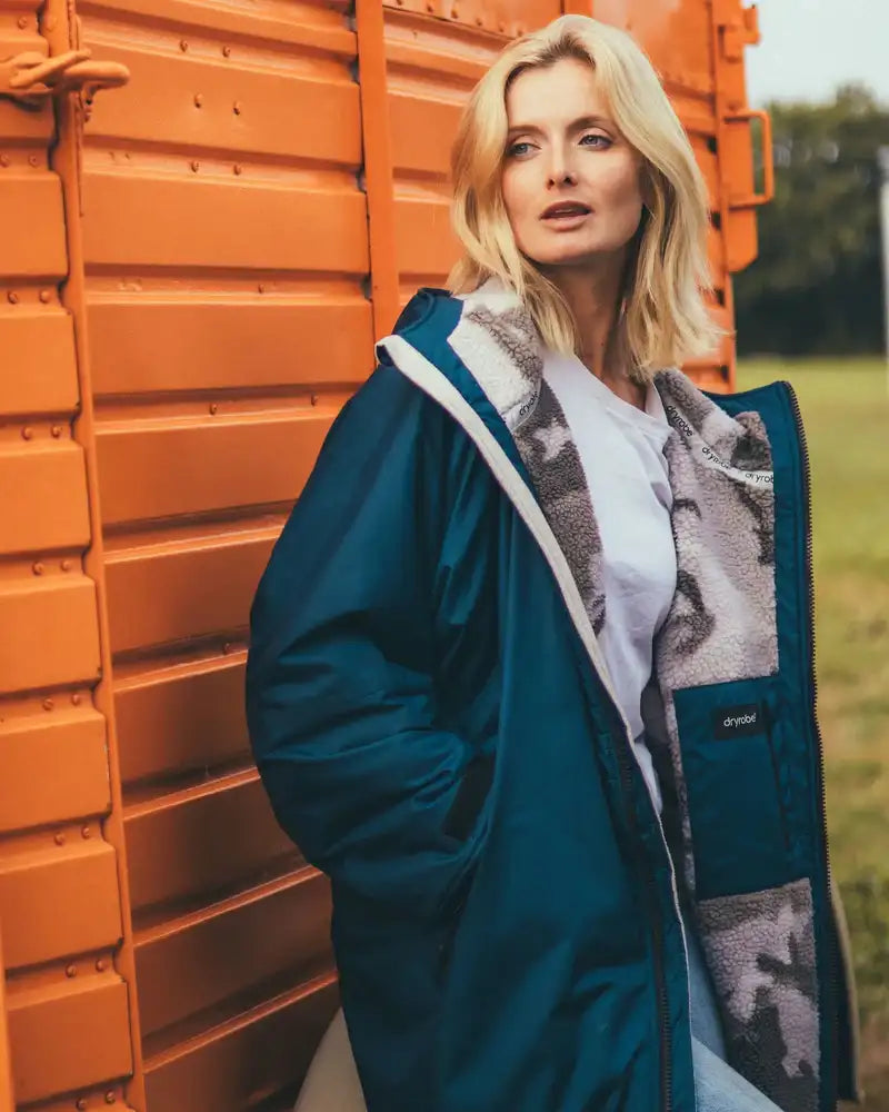 DryRobe | Adult Long Sleeve - Deep sea blue/sand camo | Dryrobe | Change Robe - Northshore Newquay - Surf/Skate