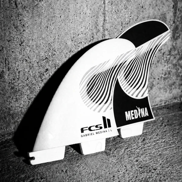 FCS II MEDINA TRI FIN SET ( Black / White ) | FCS | Surfboard Fins. - Northshore Newquay - Surf/Skate Shop