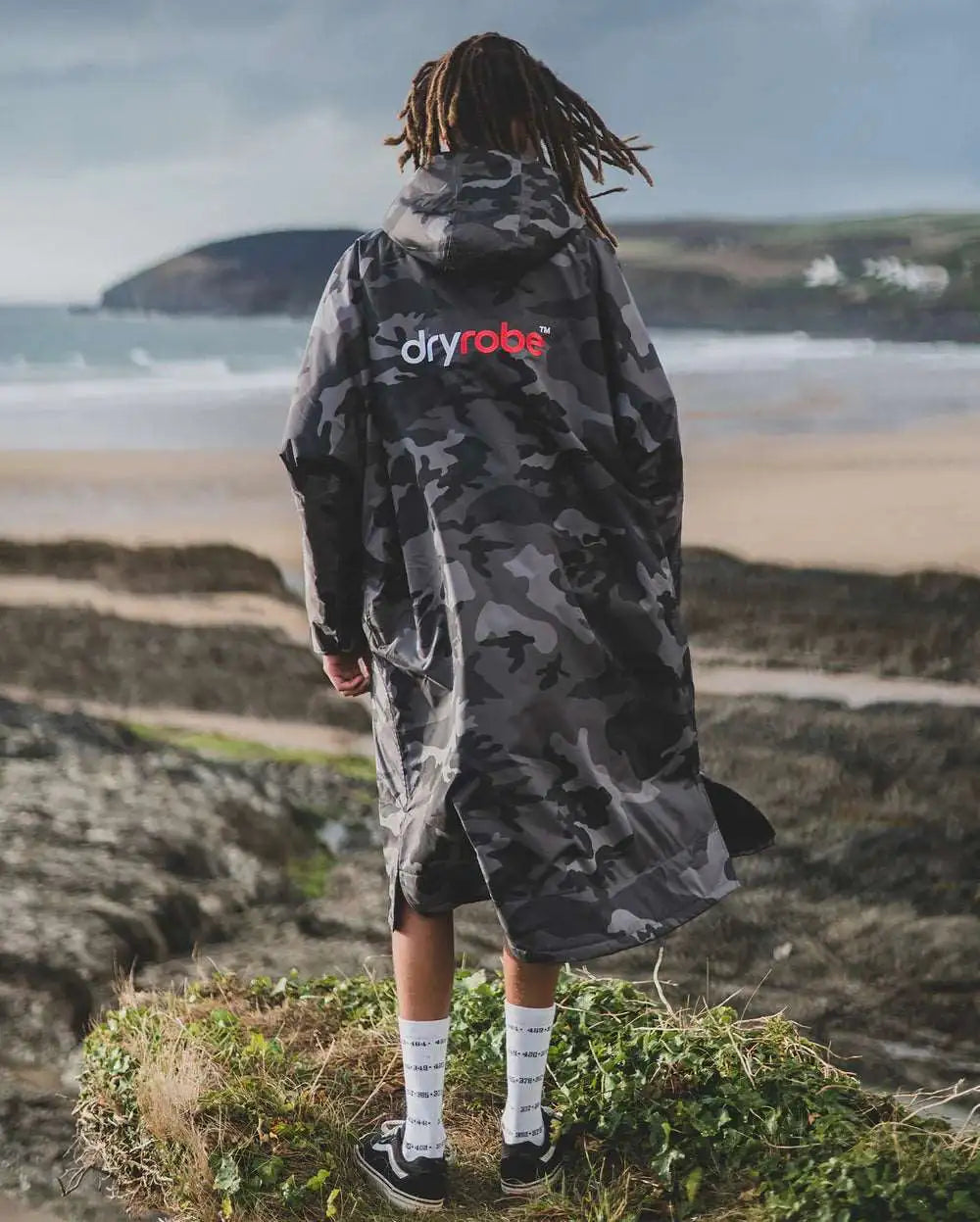 DryRobe V3 Adult Long Sleeve Black Camo / Black | Dryrobe | Dryrobe - Northshore Newquay - Surf/Skate Shop
