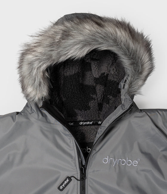 Dryrobe Kids Alpine Advance-Graphite | Dryrobe | - Northshore Newquay - Surf/Skate Shop
