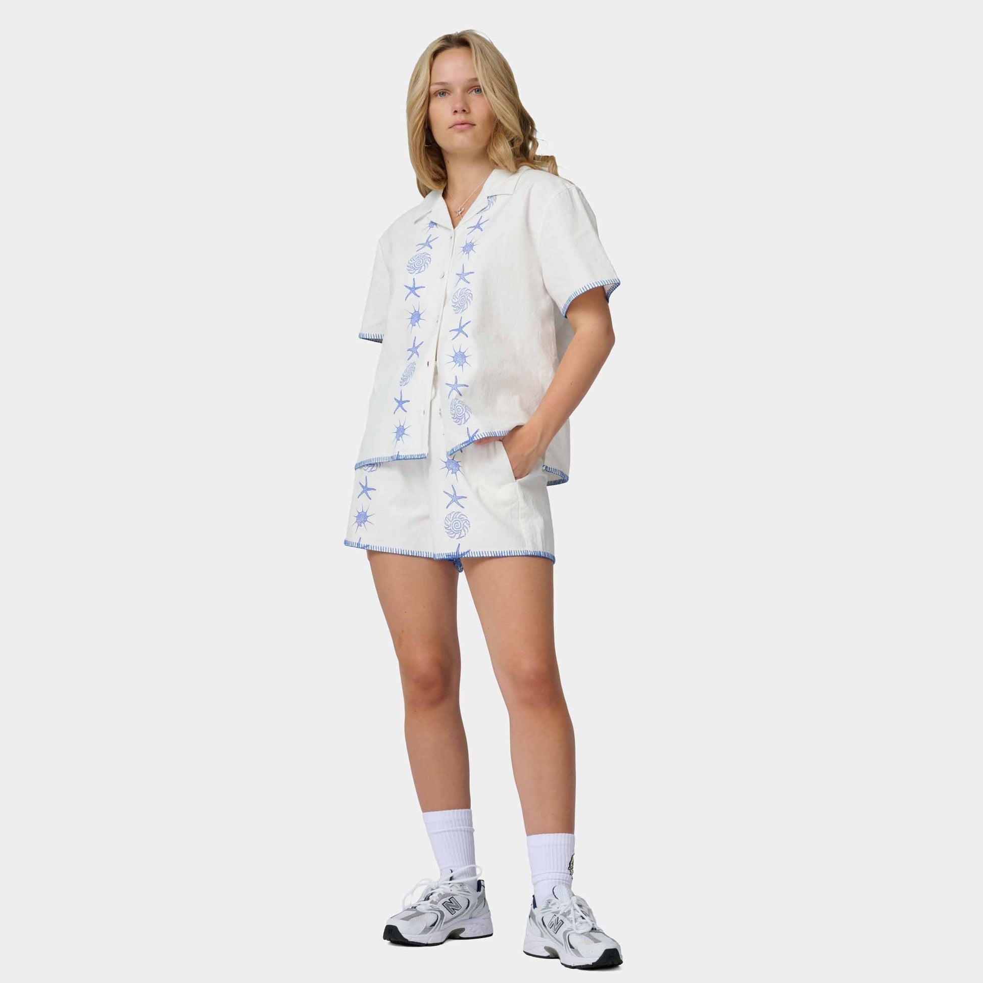 Santa Cruz Women's Reef Shorts-Off White | Santa Cruz | - Northshore Newquay - Surf/Skate Shop
