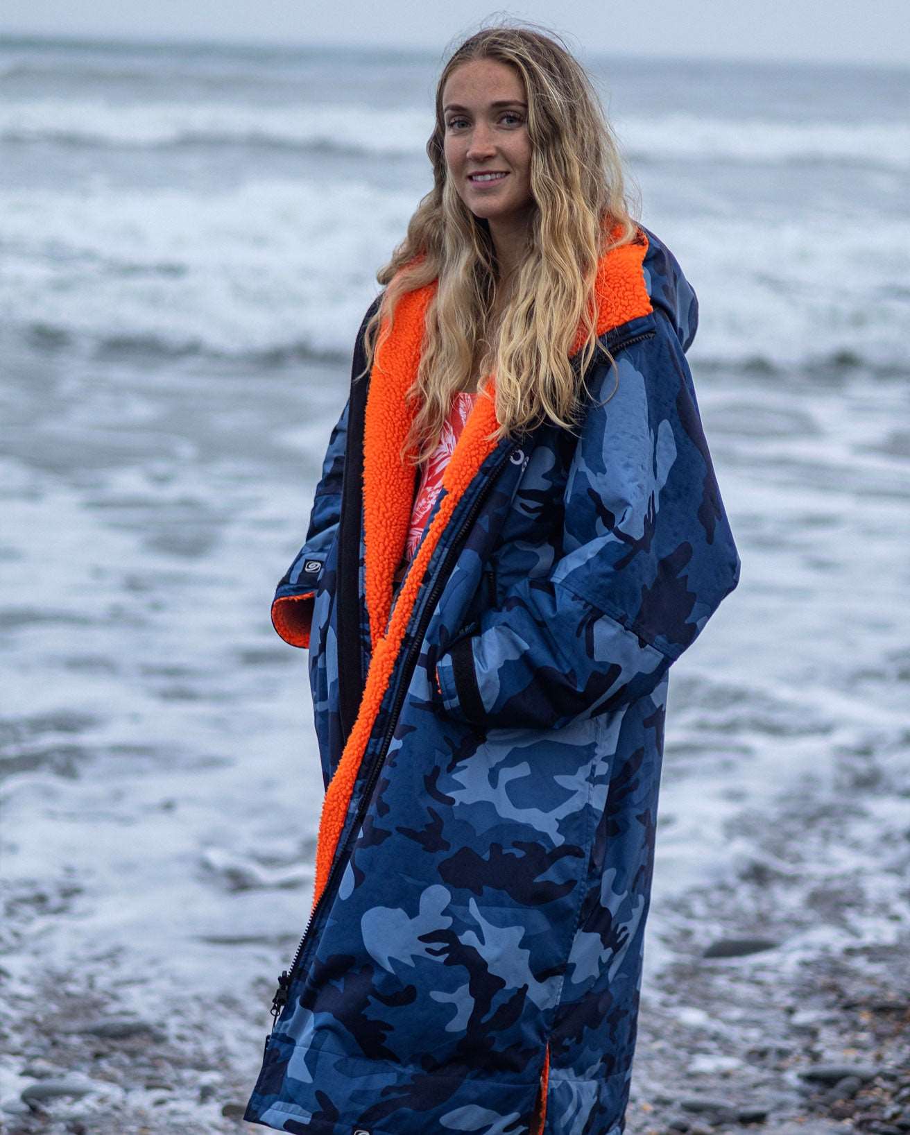 DryRobe V3 Adult Long Sleeve Blue Camo / Orange | Dryrobe | Dryrobe