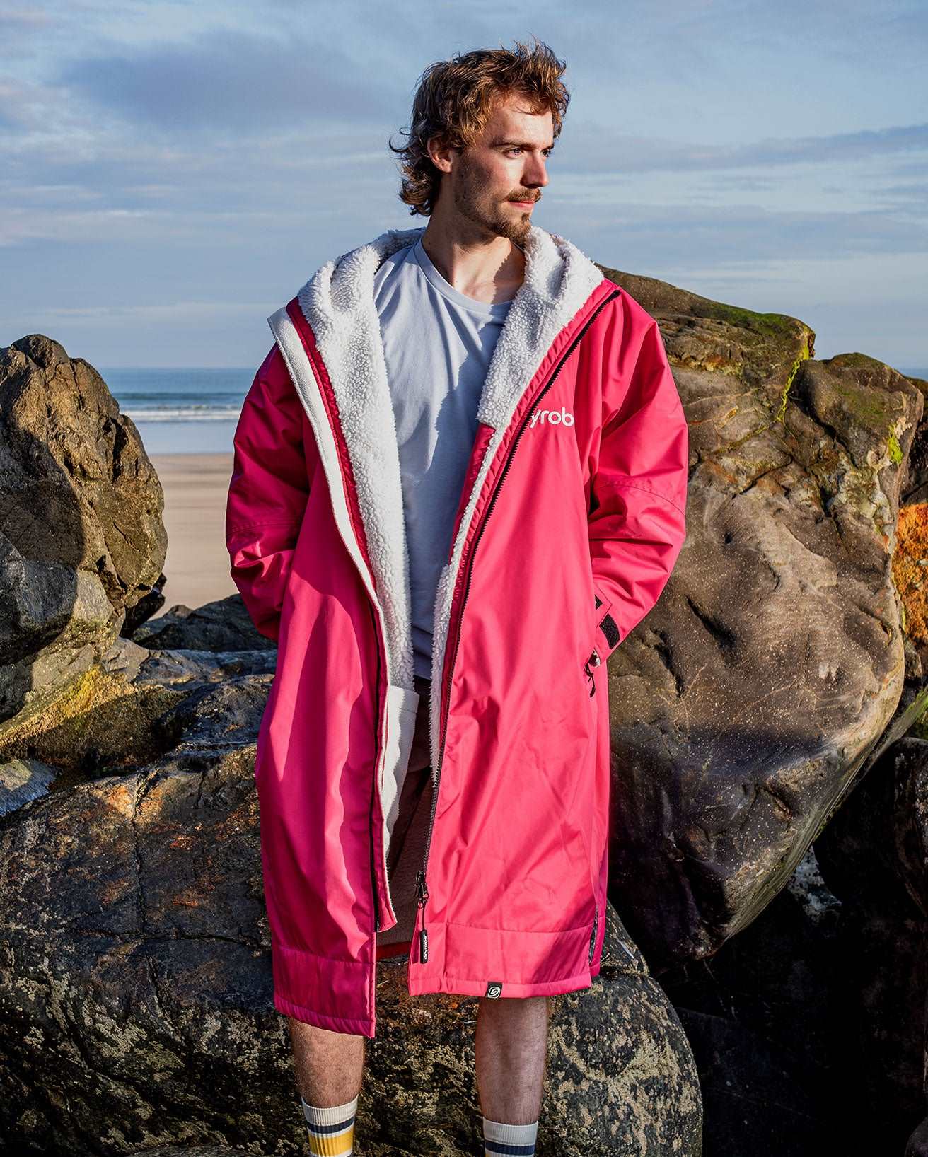 DryRobe V3 Adult Long Sleeve Hot Pink / Light Grey | Dryrobe | Dryrobe